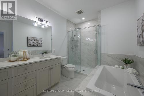 212 - 460 Callaway Road, London, ON - Indoor Photo Showing Bathroom