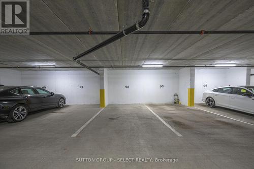 212 - 460 Callaway Road, London, ON - Indoor Photo Showing Garage