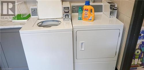 15 Wellington Street, St. Catharines, ON - Indoor Photo Showing Laundry Room