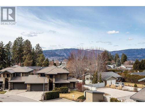 4380 Lakeshore Road Road Unit# Ph10, Kelowna, BC - Outdoor With Facade