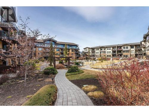 4380 Lakeshore Road Road Unit# Ph10, Kelowna, BC - Outdoor