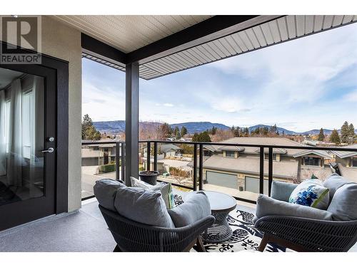 4380 Lakeshore Road Road Unit# Ph10, Kelowna, BC - Outdoor With Exterior