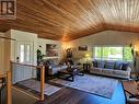 429 3Rd Avenue, Keremeos, BC  - Indoor Photo Showing Living Room 