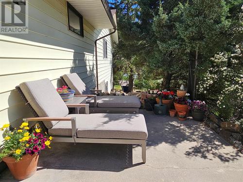 429 3Rd Avenue, Keremeos, BC - Outdoor