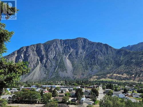 429 3Rd Avenue, Keremeos, BC - Outdoor With View