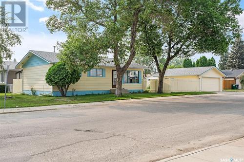 3902 Centennial Drive, Saskatoon, SK - Outdoor