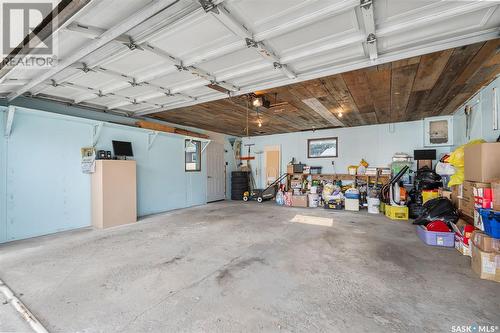 3902 Centennial Drive, Saskatoon, SK - Indoor Photo Showing Garage