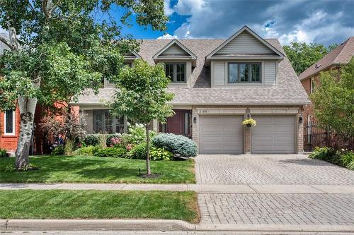 2185 Meadowland Drive, Oakville, ON - Outdoor With Facade