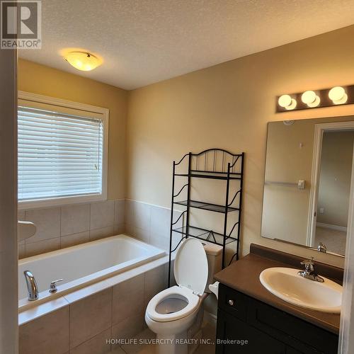 17 Valleybrook Drive, Kitchener, ON - Indoor Photo Showing Bathroom