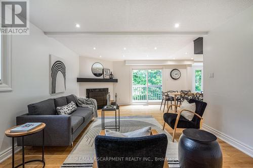 4107 Wheelwright Crescent, Mississauga (Erin Mills), ON - Indoor Photo Showing Living Room With Fireplace