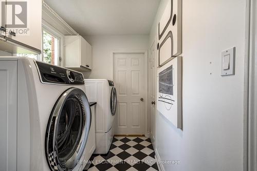 4107 Wheelwright Crescent, Mississauga (Erin Mills), ON - Indoor Photo Showing Laundry Room