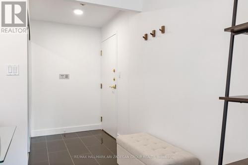 #611 - 398 Eglinton Avenue E, Toronto (Mount Pleasant East), ON - Indoor Photo Showing Other Room