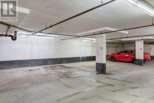 #611 - 398 Eglinton Avenue E, Toronto (Mount Pleasant East), ON - Indoor Photo Showing Garage