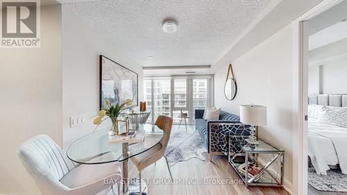 1317 - 38 Monte Kwinter Court, Toronto (Clanton Park), ON - Indoor