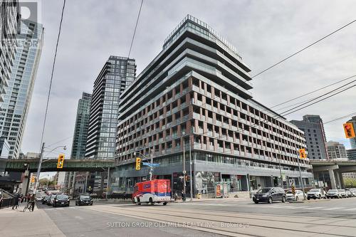 517 - 169 Fort York Boulevard, Toronto (Waterfront Communities), ON - Outdoor With Balcony With Facade