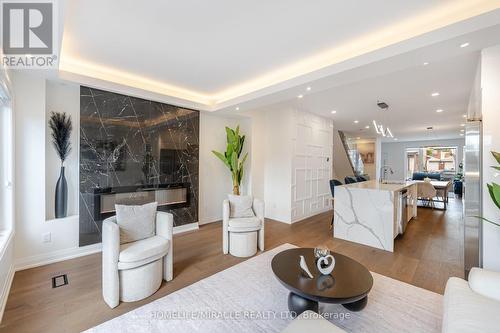 388 Oakwood Avenue, Toronto (Oakwood Village), ON - Indoor Photo Showing Living Room