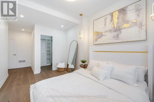 388 Oakwood Avenue, Toronto (Oakwood Village), ON - Indoor Photo Showing Bedroom