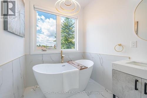 388 Oakwood Avenue, Toronto (Oakwood Village), ON - Indoor Photo Showing Bathroom