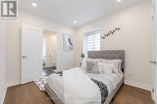 388 Oakwood Avenue, Toronto (Oakwood Village), ON - Indoor Photo Showing Bedroom