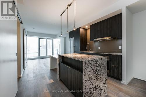 905 - 1 Bloor Street E, Toronto (Church-Yonge Corridor), ON - Indoor Photo Showing Kitchen