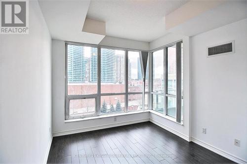 408 - 18 Holmes Avenue, Toronto (Willowdale East), ON - Indoor Photo Showing Other Room