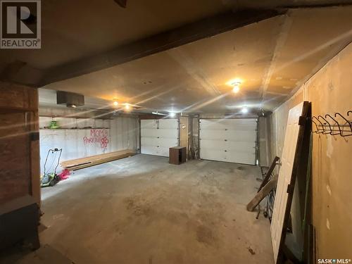 1826 Dewdney Avenue E, Regina, SK - Indoor Photo Showing Garage