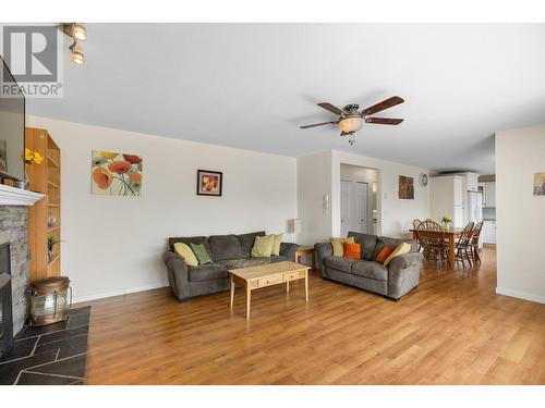 2169 Peters Road, West Kelowna, BC - Indoor Photo Showing Living Room With Fireplace