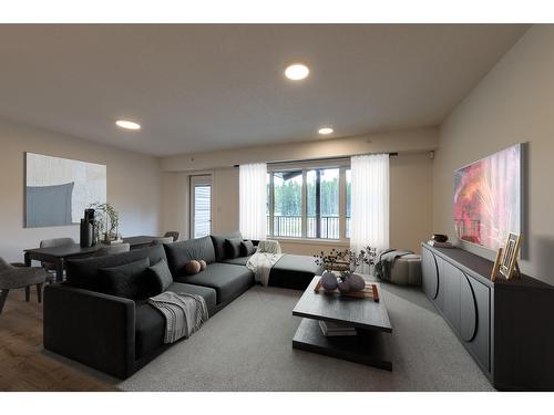 8 - 1444 Granite Drive, Golden, BC - Indoor Photo Showing Living Room