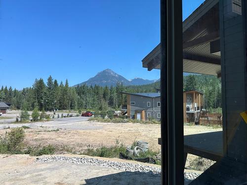 8 - 1444 Granite Drive, Golden, BC - Outdoor