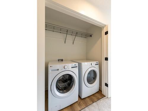 5 - 1444 Granite Drive, Golden, BC - Indoor Photo Showing Laundry Room