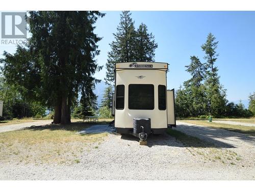 13165 3A Highway Unit# 6, Boswell, BC 