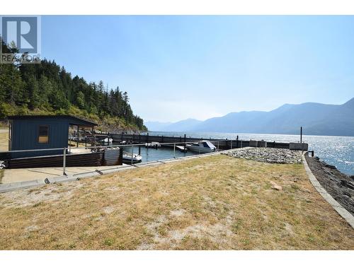 13165 3A Highway Unit# 6, Boswell, BC 