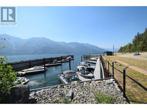 13165 3A Highway Unit# 6, Boswell, BC 