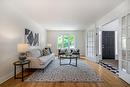 4107 Wheelwright Crescent, Mississauga, ON  - Indoor Photo Showing Living Room 