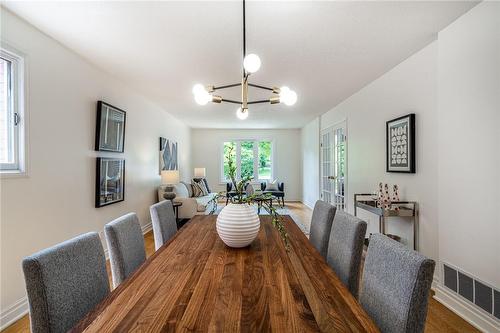 4107 Wheelwright Crescent, Mississauga, ON - Indoor Photo Showing Dining Room