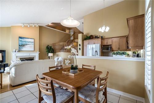 2278 Turnberry Road|Unit #13, Burlington, ON - Indoor Photo Showing Dining Room