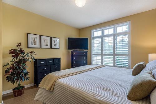 2278 Turnberry Road|Unit #13, Burlington, ON - Indoor Photo Showing Bedroom