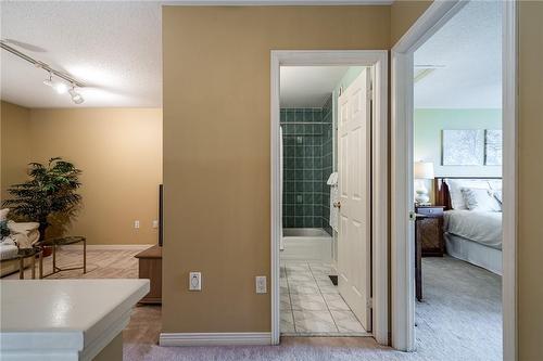 2278 Turnberry Road|Unit #13, Burlington, ON - Indoor Photo Showing Other Room