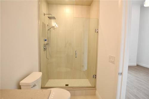 118 King Street E|Unit #Lph 17, Hamilton, ON - Indoor Photo Showing Bathroom