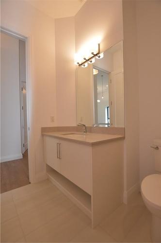 118 King Street E|Unit #Lph 17, Hamilton, ON - Indoor Photo Showing Bathroom