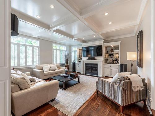 Family room - 1463 Rue François-P.-Bruneau, Saint-Bruno-De-Montarville, QC - Indoor Photo Showing Living Room With Fireplace