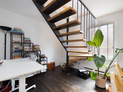 Staircase - 5410 15E Avenue, Montréal (Rosemont/La Petite-Patrie), QC - Indoor Photo Showing Other Room