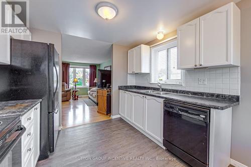 10 Palling Lane, Barrie (Grove East), ON - Indoor Photo Showing Kitchen With Double Sink