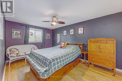 10 Palling Lane, Barrie, ON - Indoor Photo Showing Bedroom