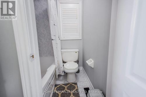 31 Daleridge Crescent, Brampton (Bram East), ON - Indoor Photo Showing Bathroom