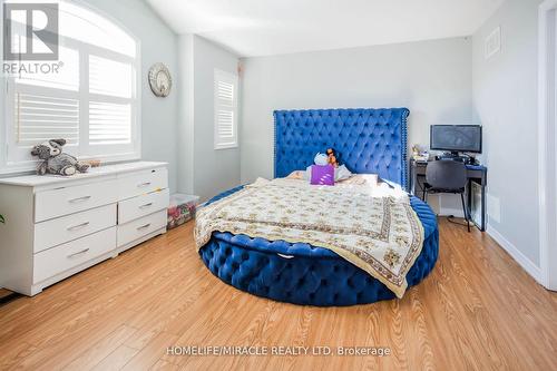 31 Daleridge Crescent, Brampton (Bram East), ON - Indoor Photo Showing Bedroom