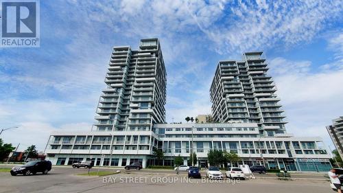 1702 - 65 Speers Road, Oakville (Old Oakville), ON - Outdoor With Balcony With Facade