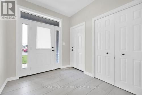 24 Athabaska Drive, Belleville, ON - Indoor Photo Showing Other Room