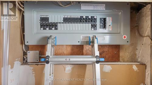 17 Echo Villa Avenue, Brantford, ON - Indoor Photo Showing Basement