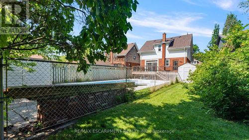 17 Echo Villa Avenue, Brantford, ON - Outdoor